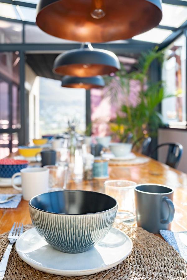 Hout & About Guest House เฮาต์เบย์ ภายนอก รูปภาพ